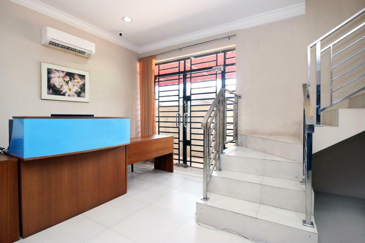 Safina Inn Syariah Sekupang Batam エクステリア 写真