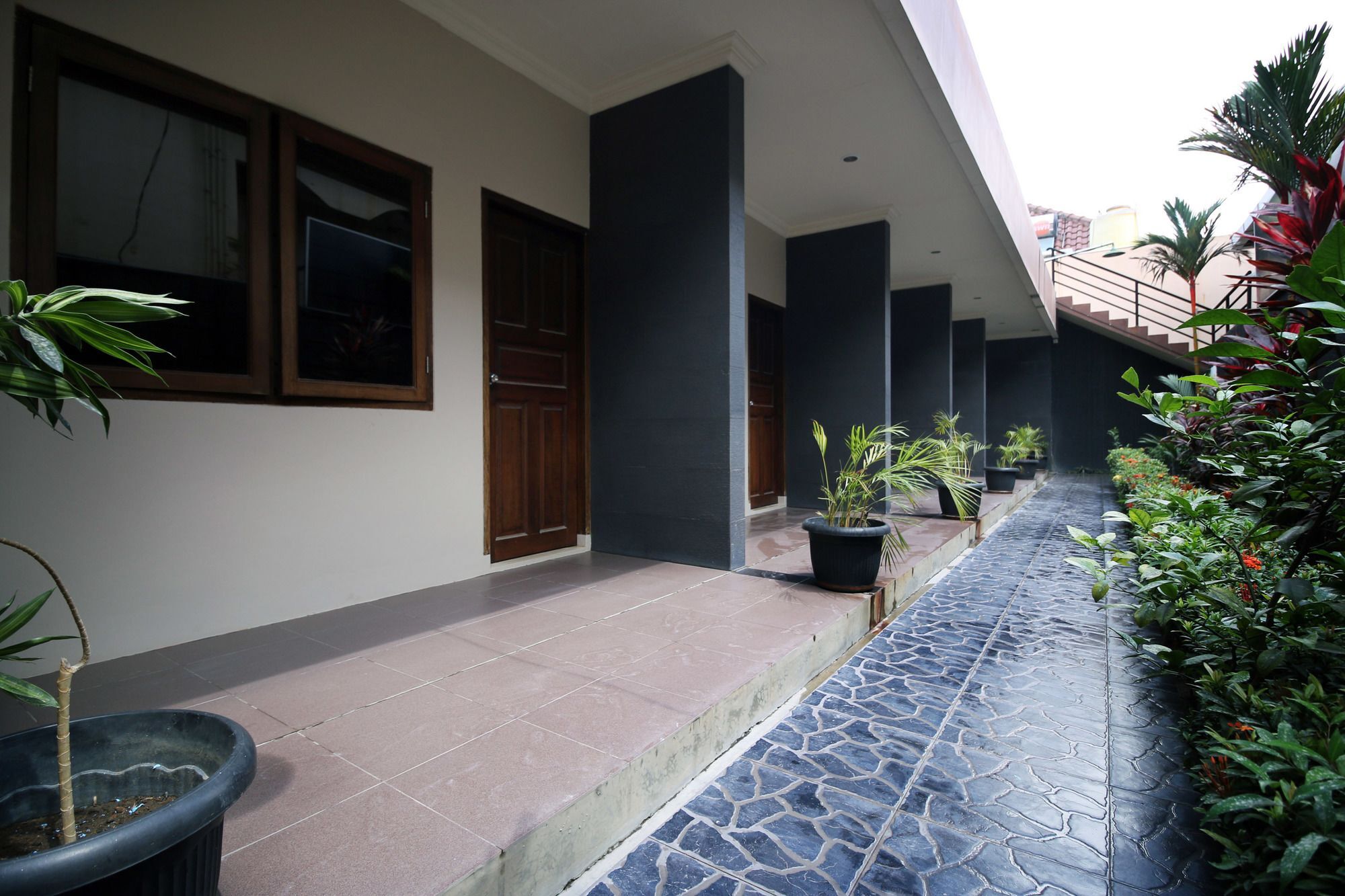 Safina Inn Syariah Sekupang Batam エクステリア 写真
